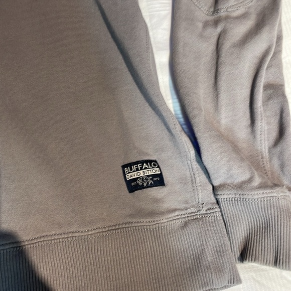 Buffalo David Bitton Men’s Crewneck Sweatshirt with Elbow Patches Size Medium - Picture 4 of 8